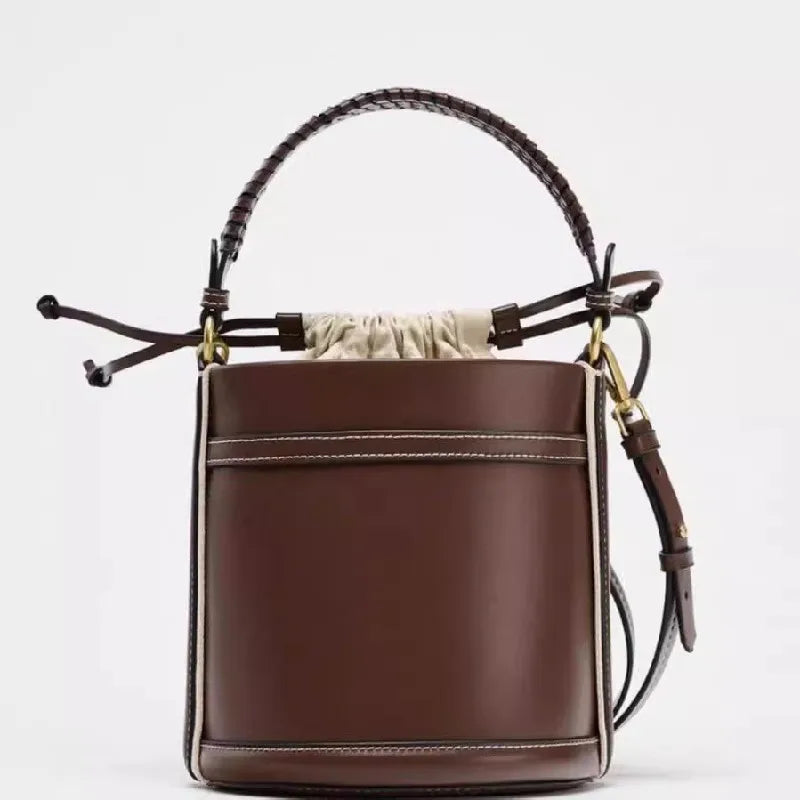 Sac Seau Bandoulière Casual – Cuir Synthétique Chocolat | Sélène & Co