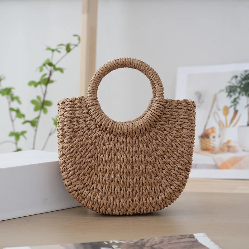Sac de Plage Bohème Forme Lune – Paille Tressée Artisanale | Sélène & Co
