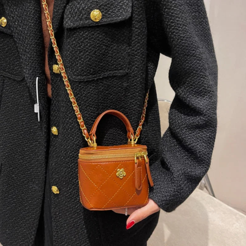 Petit Sac Seau Bandoulière Matelassé – Toucher Doux | Sélène & Co