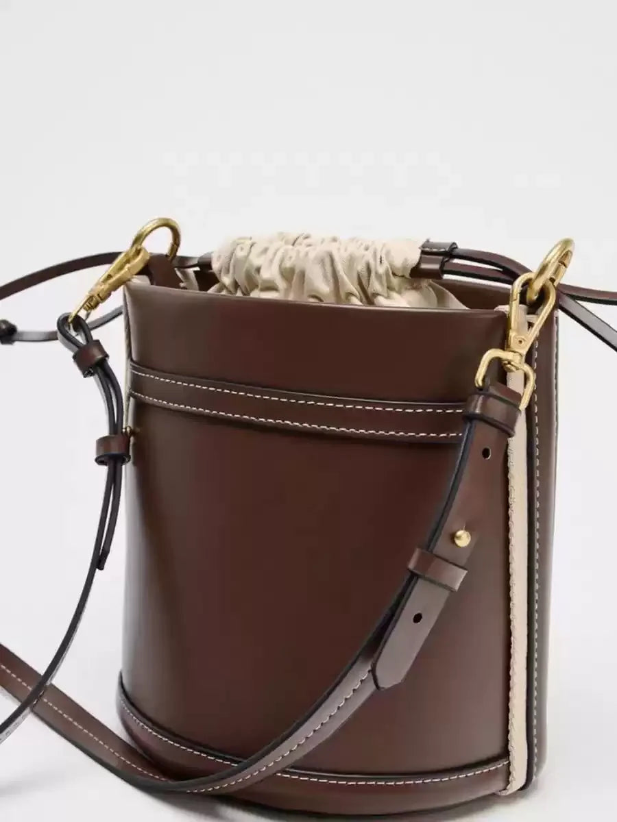 Sac Seau Bandoulière Casual – Cuir Synthétique Chocolat | Sélène & Co