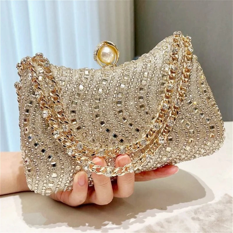 Clutch de Soirée Strass & Cristaux avec Chaîne Dorée – Pochette Femme