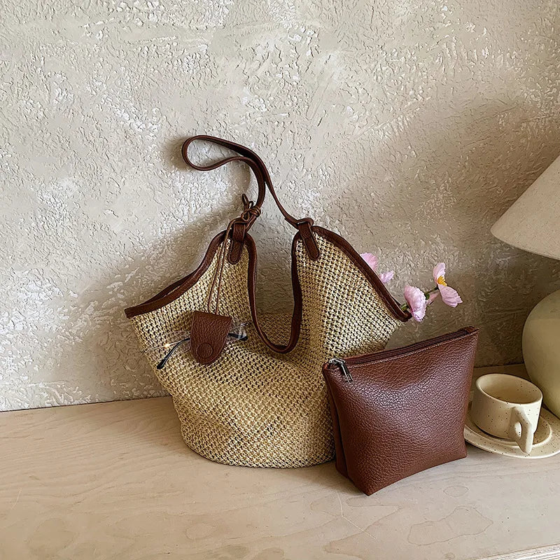Sac Ajouré en Paille Tressée – Élégance Estivale | Sélène & Co