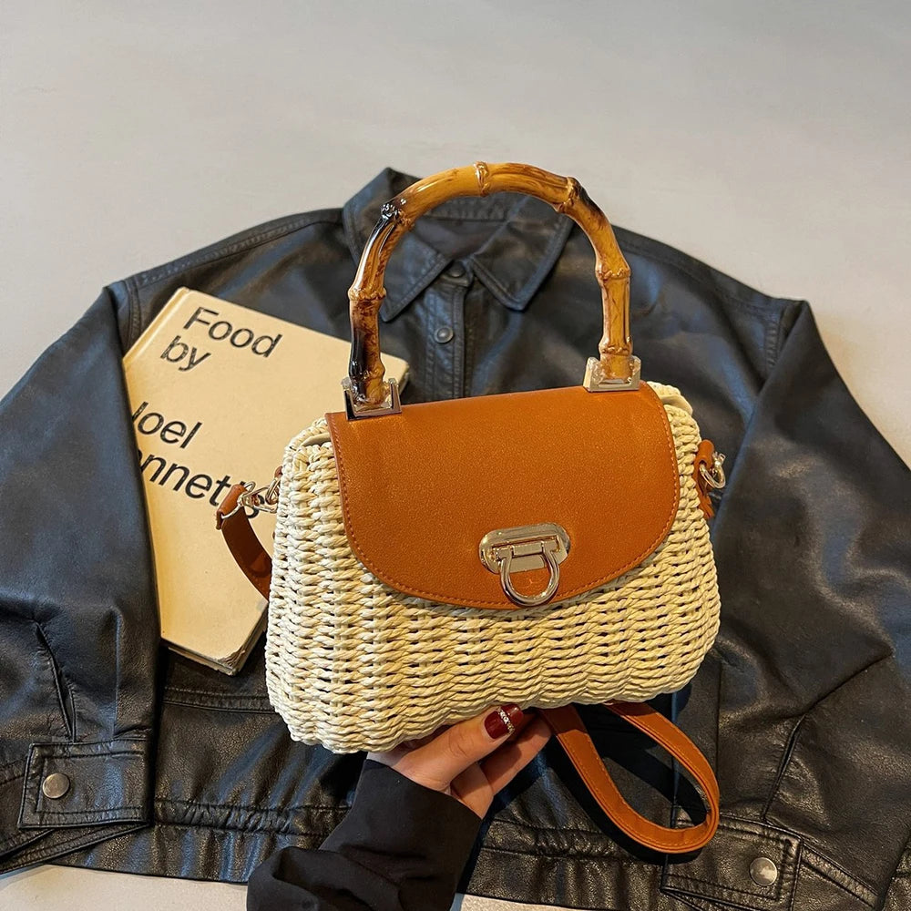 Sac Trapèze en Paille Tressée – Élégance Estivale & Verrou Nez de Bœuf | Sélène & Co
