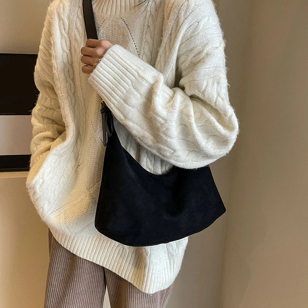 Sac Épaule en Velours – Style Chic & Vintage | Sélène & Co