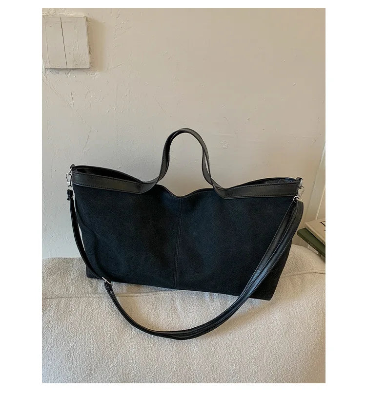 Sac Hobo Bandoulière en Daim Synthétique – Élégance & Confort | Sélène & Co