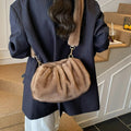 Sac Pochette Nuage Moelleux – Allure Cosy & Chic | Sélène & Co