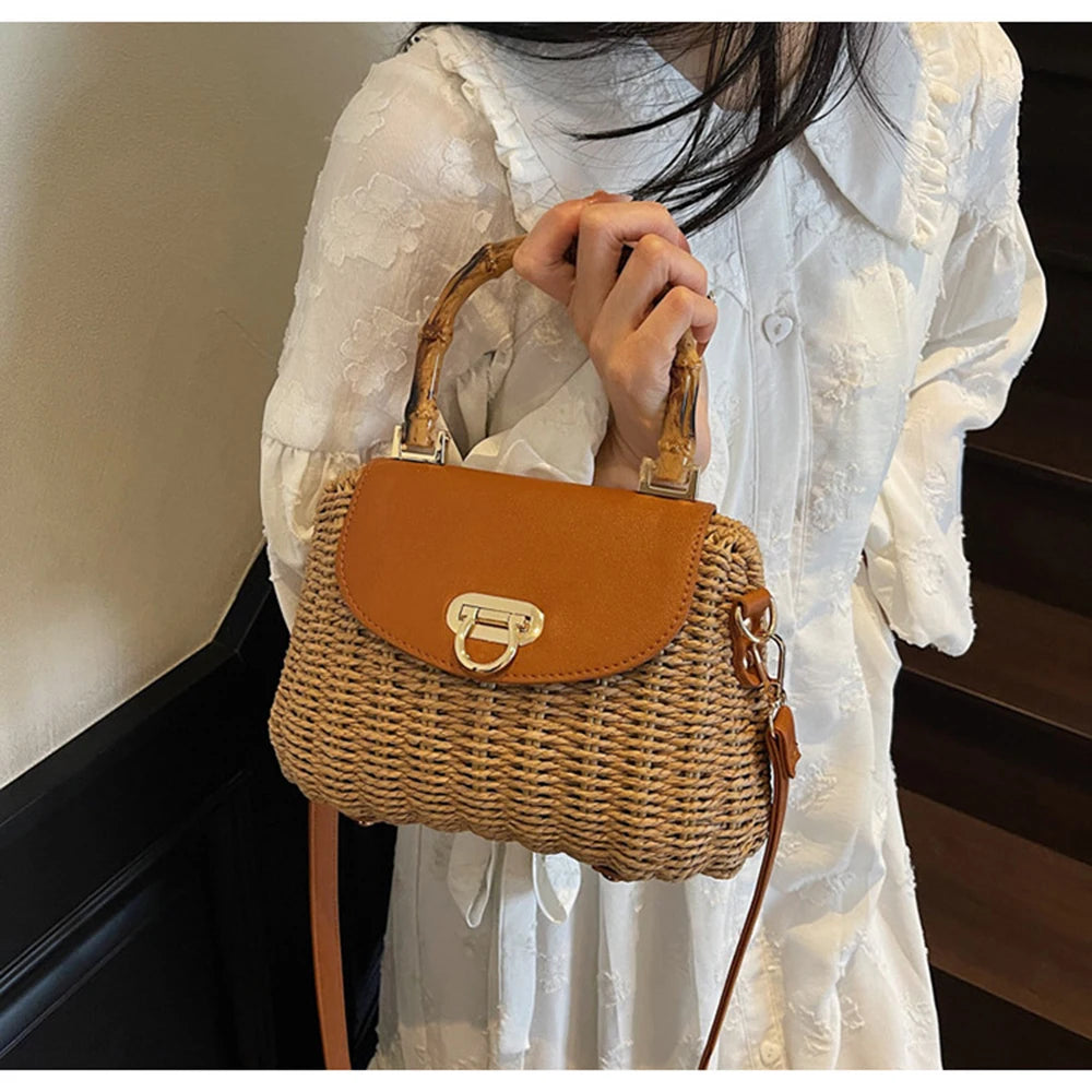 Sac Trapèze en Paille Tressée – Élégance Estivale & Verrou Nez de Bœuf | Sélène & Co