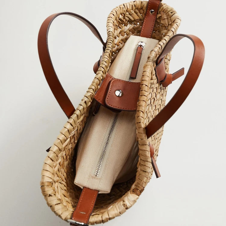 Grand Panier en Rotin Tressé – Esprit de Plage & Été | Sélène & Co